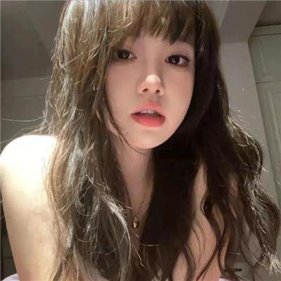 在窗边